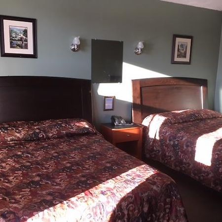 Modern Motel Θάντερ Μπέι Εξωτερικό φωτογραφία